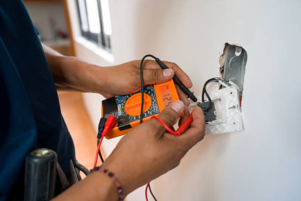 Electrical Outlet Repair in IL